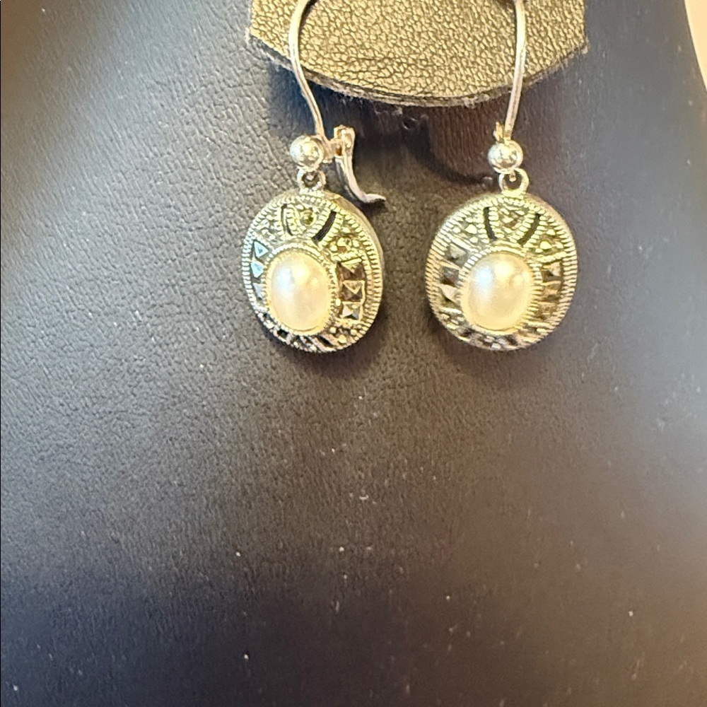 Judith Jack Sterling Silver and Cream Dangle Earrings​